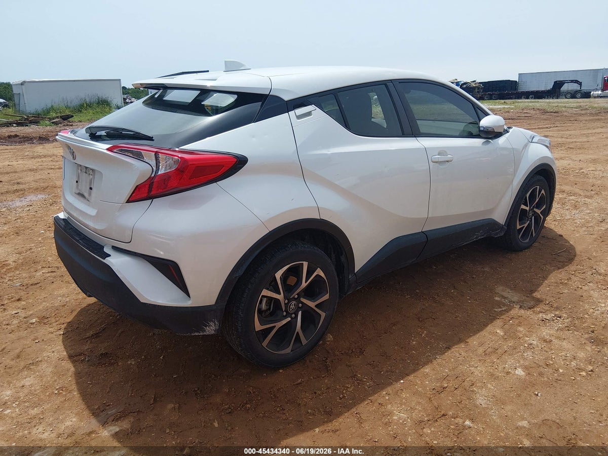 2019 TOYOTA C-HR XLE — снимка 4