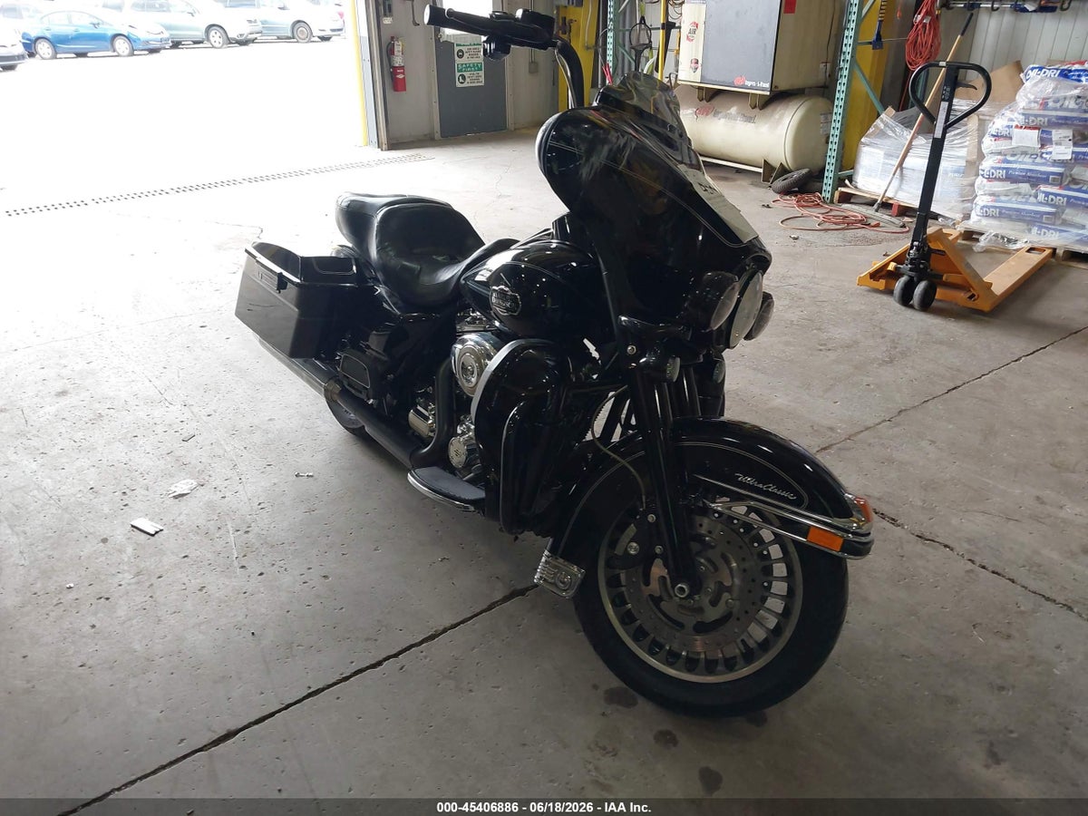 2013 HARLEY-DAVIDSON FLHTCU ULTRA CLASSIC ELECTRA GLD
