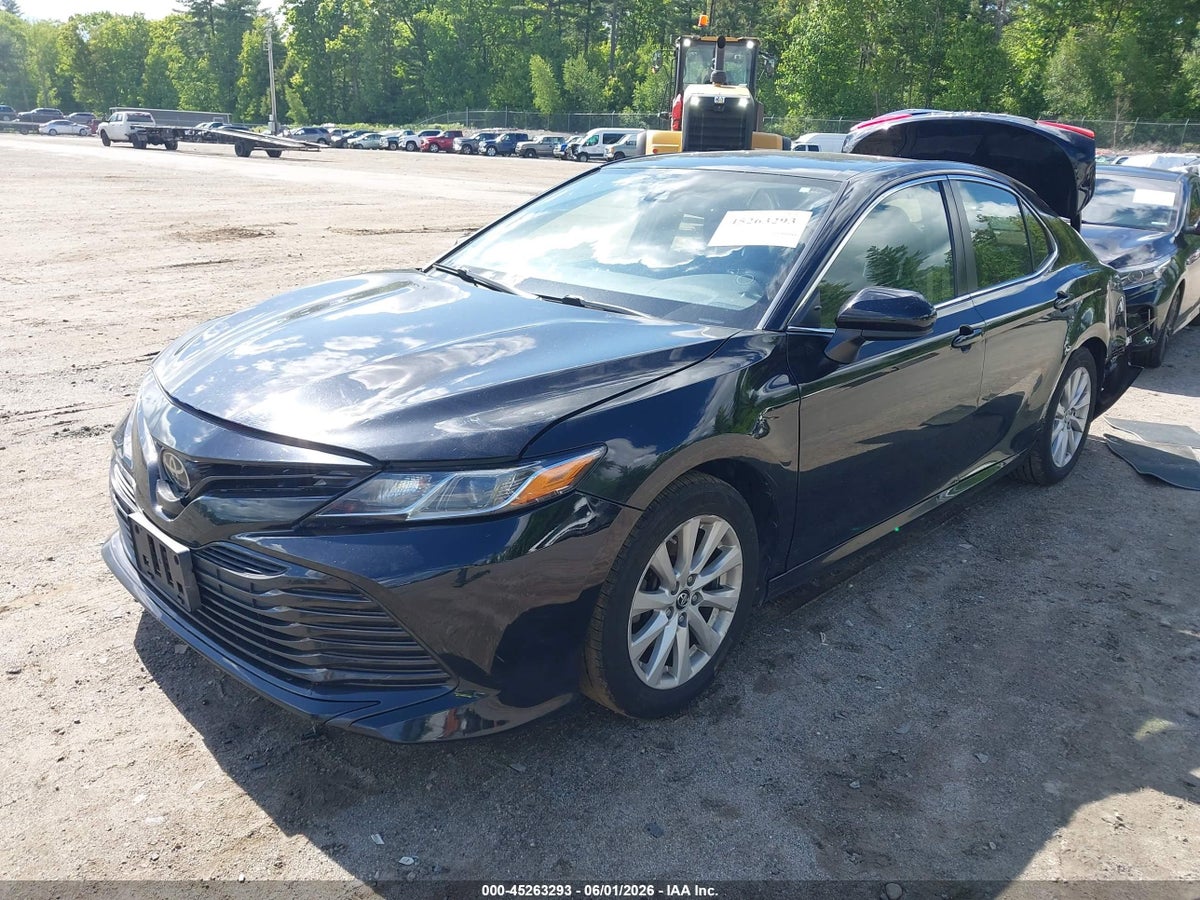 2018 TOYOTA CAMRY LE — снимка 2
