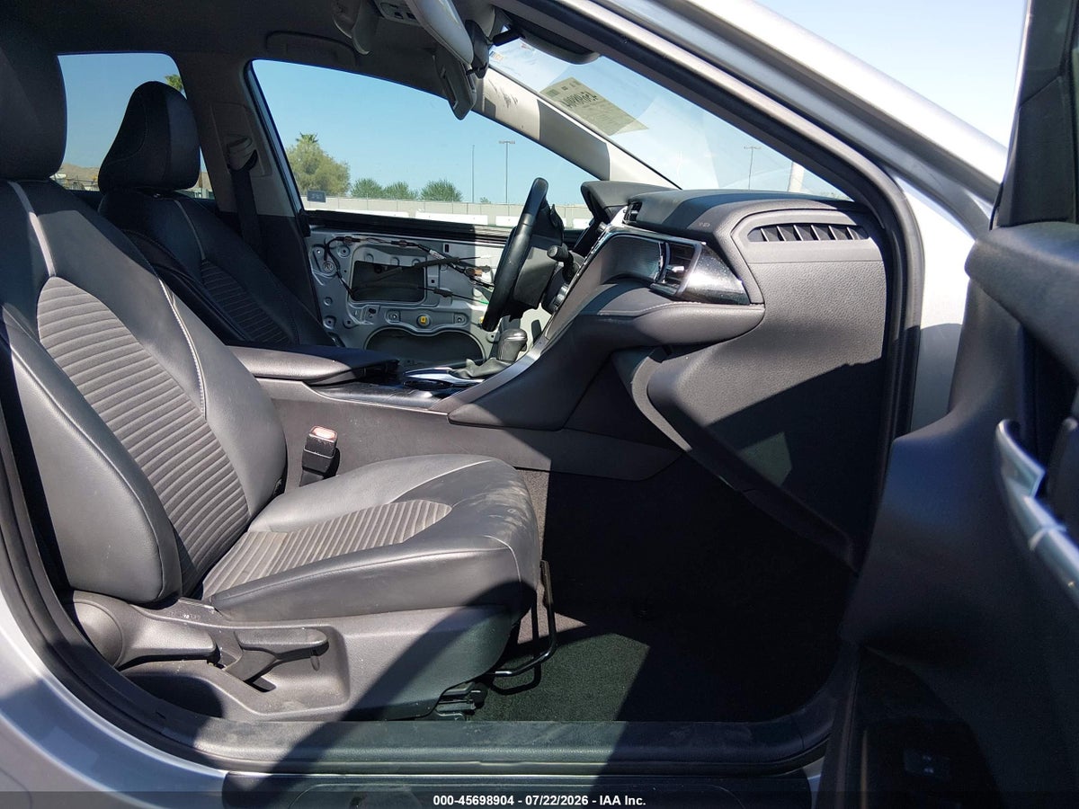 2020 TOYOTA CAMRY SE — снимка 5
