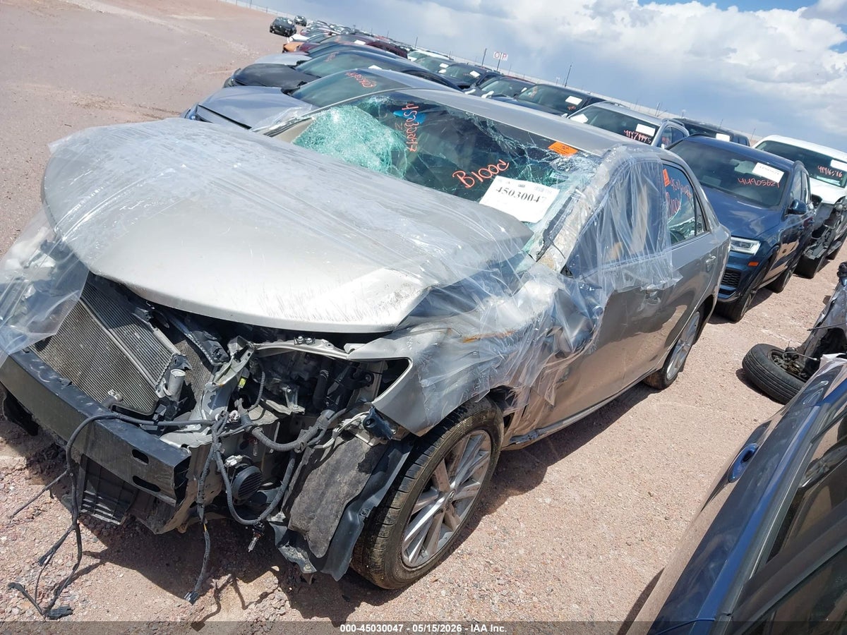 2013 TOYOTA CAMRY HYBRID XLE — снимка 2