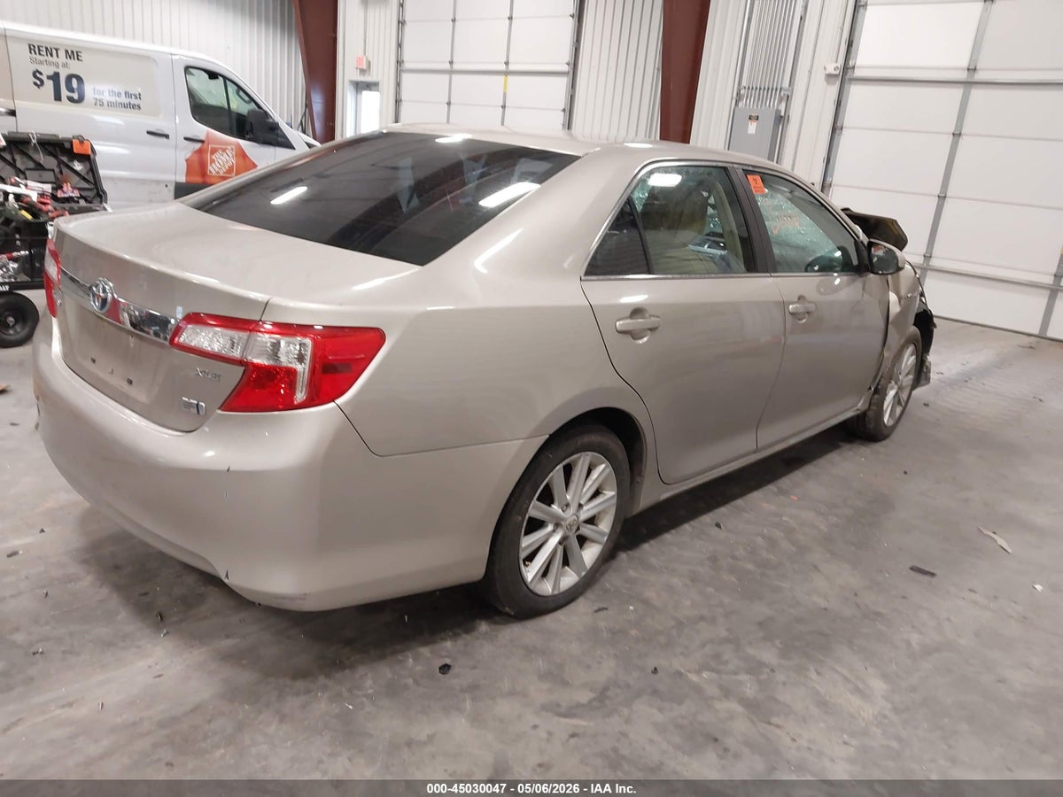 2013 TOYOTA CAMRY HYBRID XLE — снимка 4