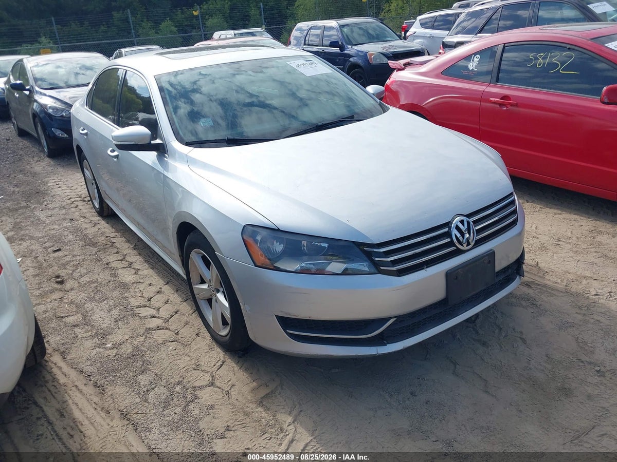 2013 VOLKSWAGEN PASSAT 2.5L SE