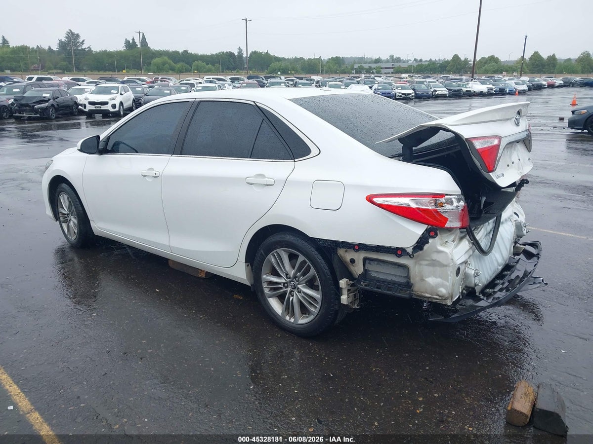 2016 TOYOTA CAMRY SE — снимка 3