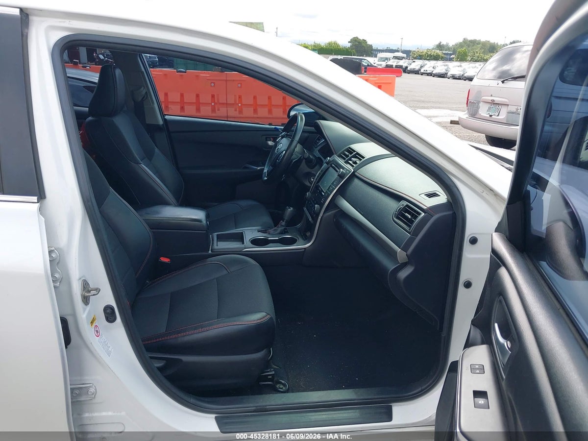 2016 TOYOTA CAMRY SE — снимка 5
