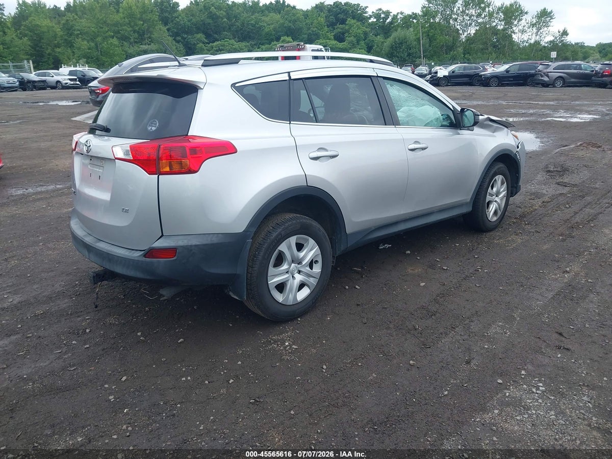 2015 TOYOTA RAV4 LE — снимка 4