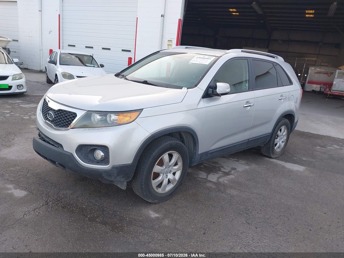 2013 KIA SORENTO LX — снимка 2