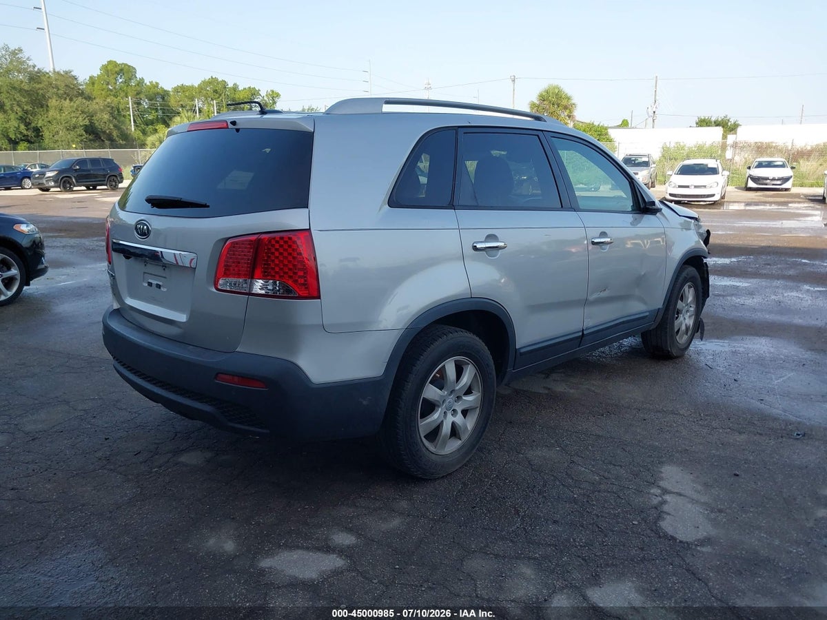 2013 KIA SORENTO LX — снимка 4