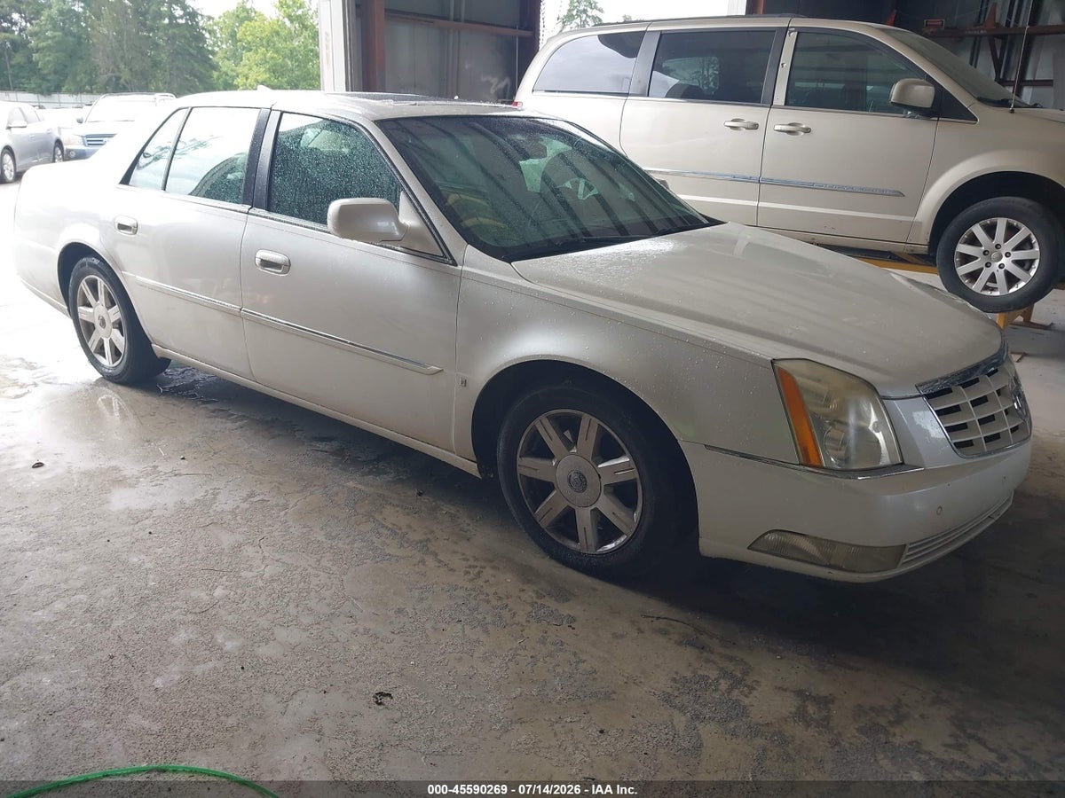 2011 CADILLAC DTS PREMIUM COLLECTION