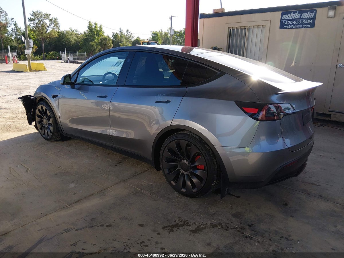 2025 TESLA MODEL Y PERFORMANCE DUAL MOTOR ALL-WHEEL DRIVE — снимка 3