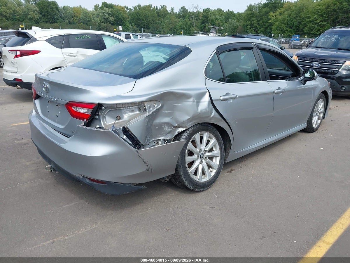 2018 TOYOTA CAMRY LE — снимка 4