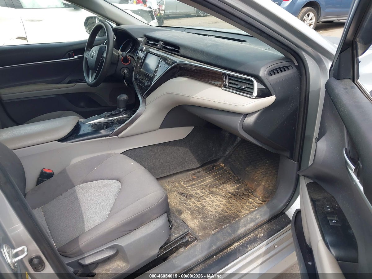 2018 TOYOTA CAMRY LE — снимка 5