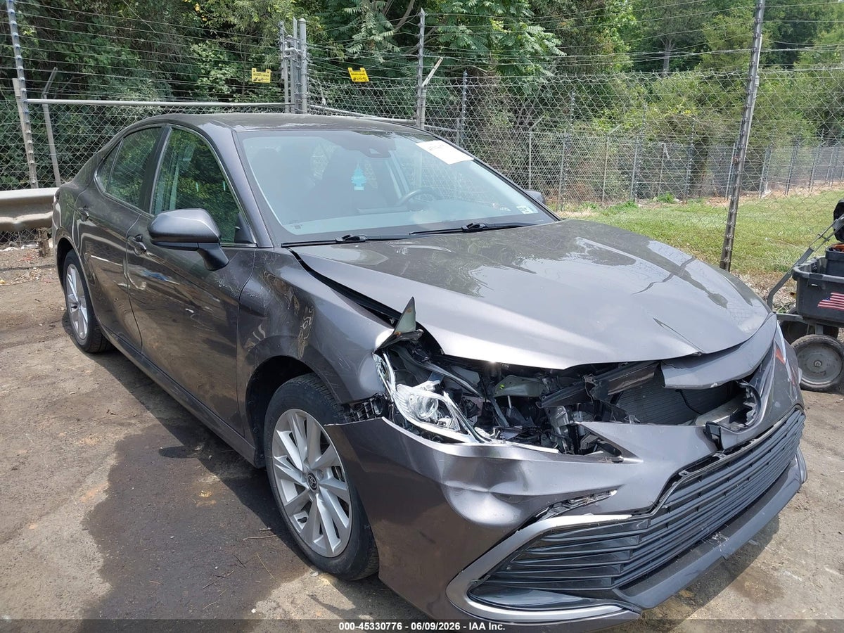 2024 TOYOTA CAMRY LE