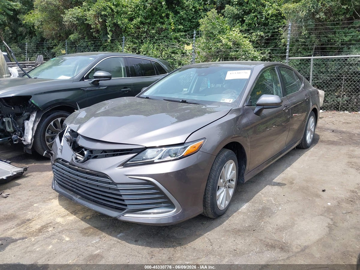 2024 TOYOTA CAMRY LE — снимка 2