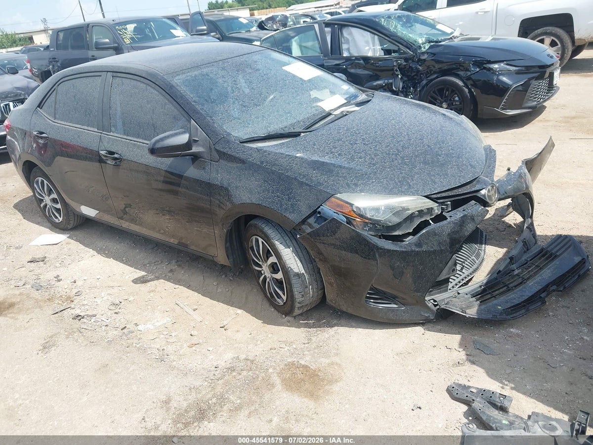 2017 TOYOTA COROLLA LE