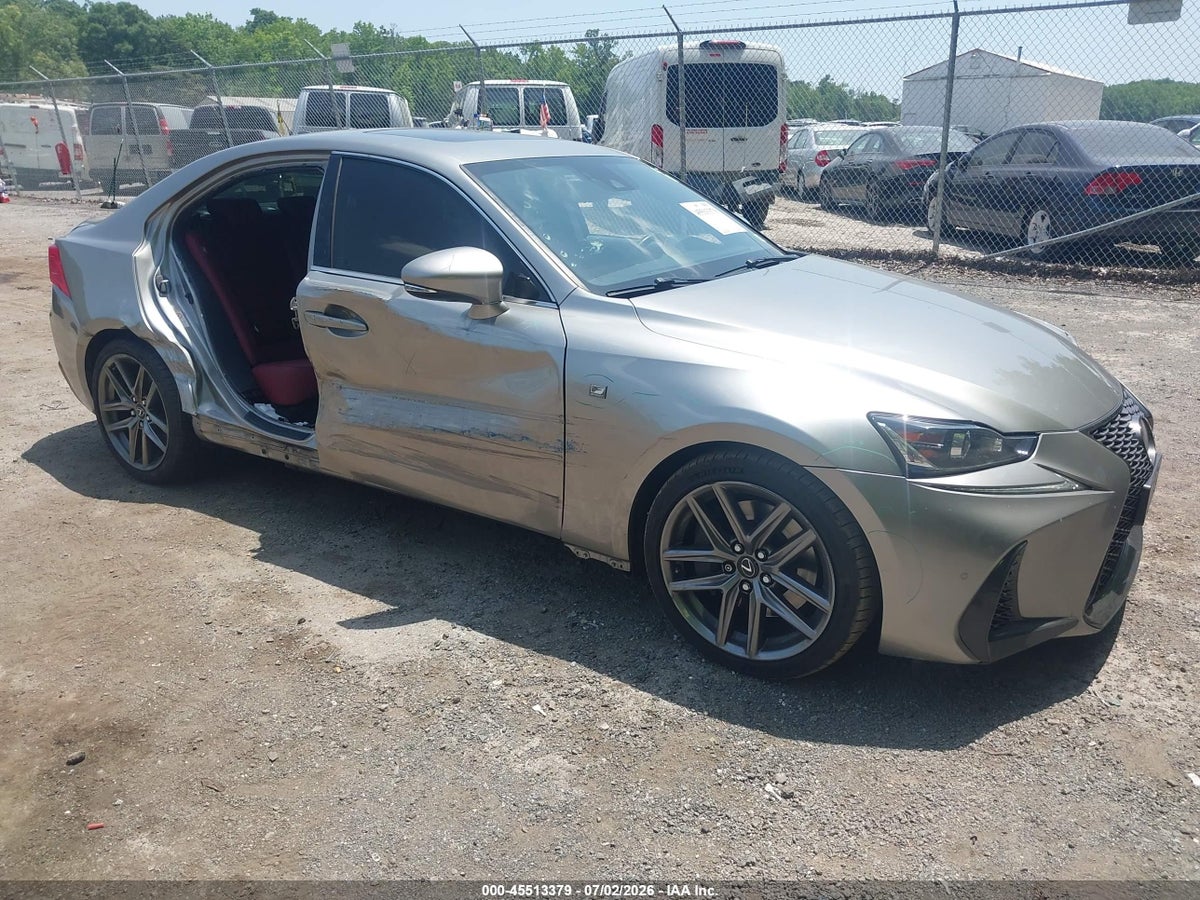 2018 LEXUS IS 300