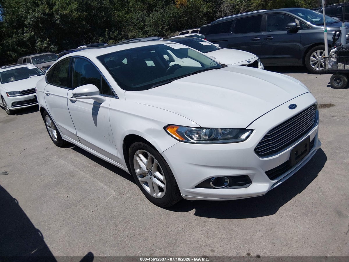 2015 FORD FUSION SE