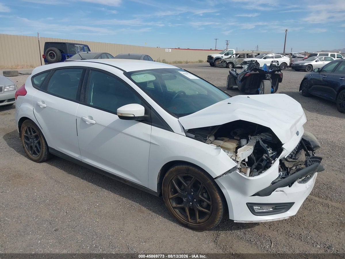 2016 FORD FOCUS SE