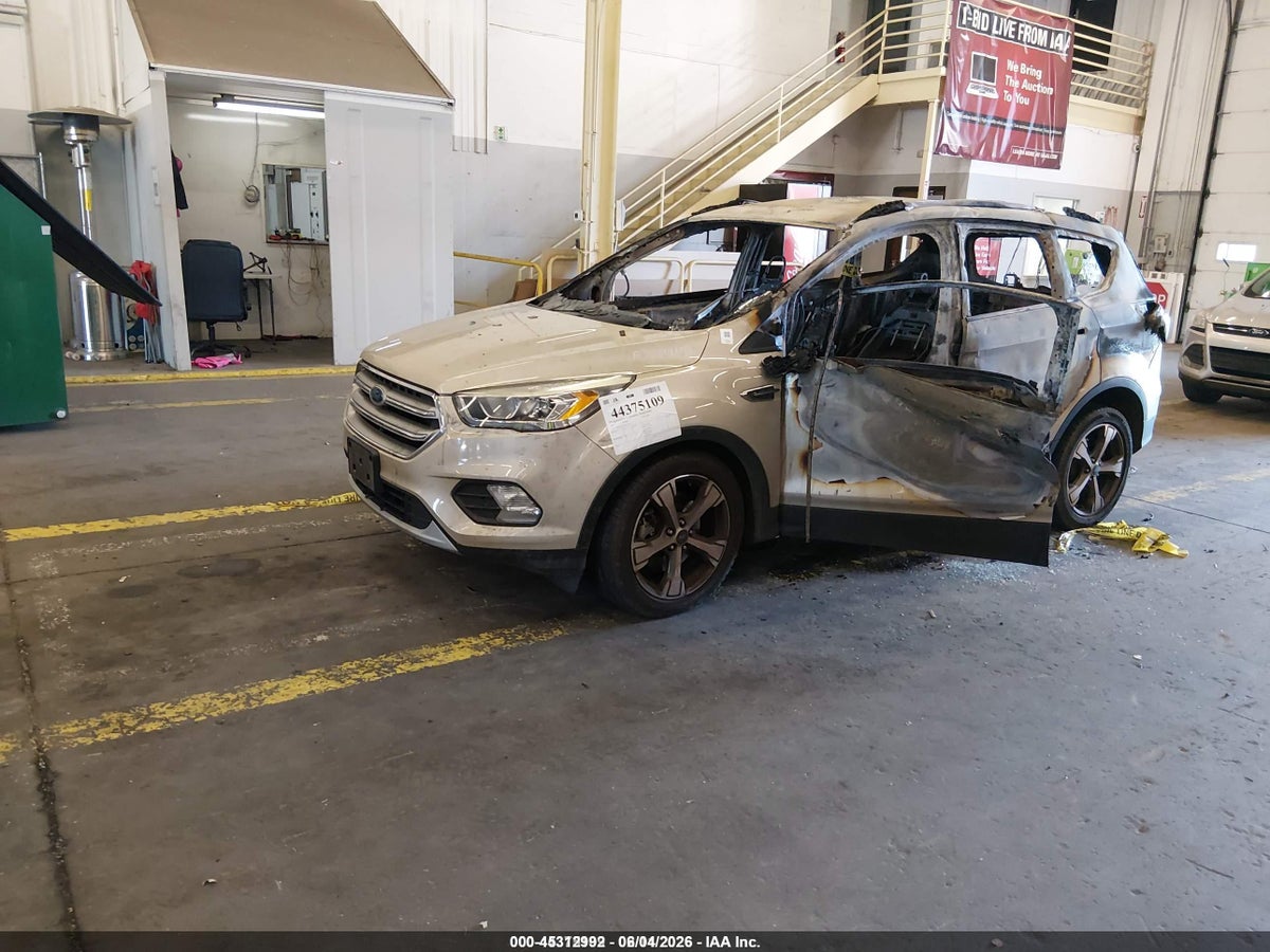 2017 FORD ESCAPE SE — снимка 2