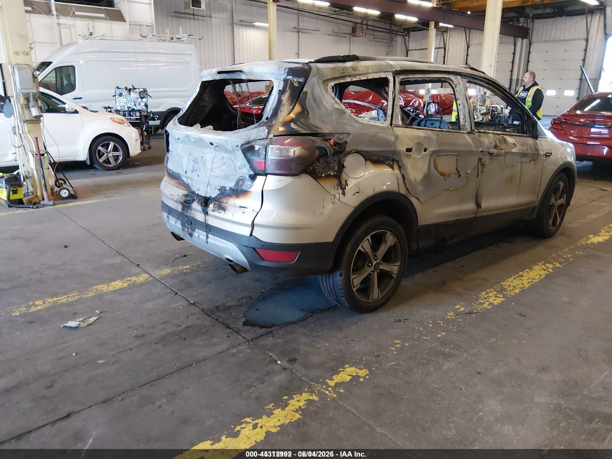 2017 FORD ESCAPE SE — снимка 4