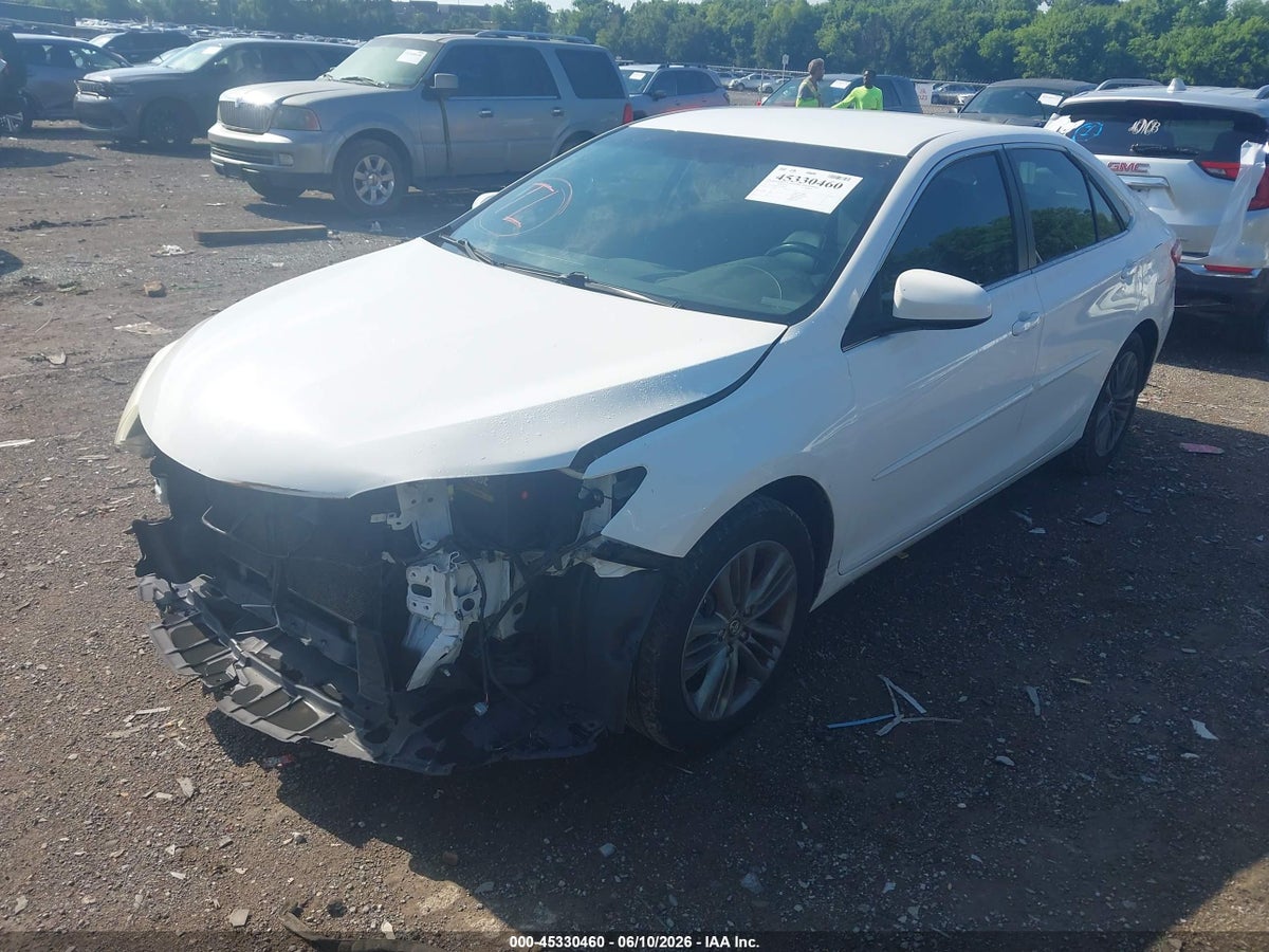 2017 TOYOTA CAMRY SE — снимка 2