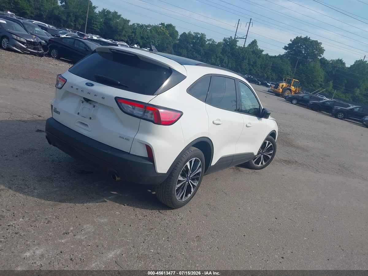 2021 FORD ESCAPE SE — снимка 4