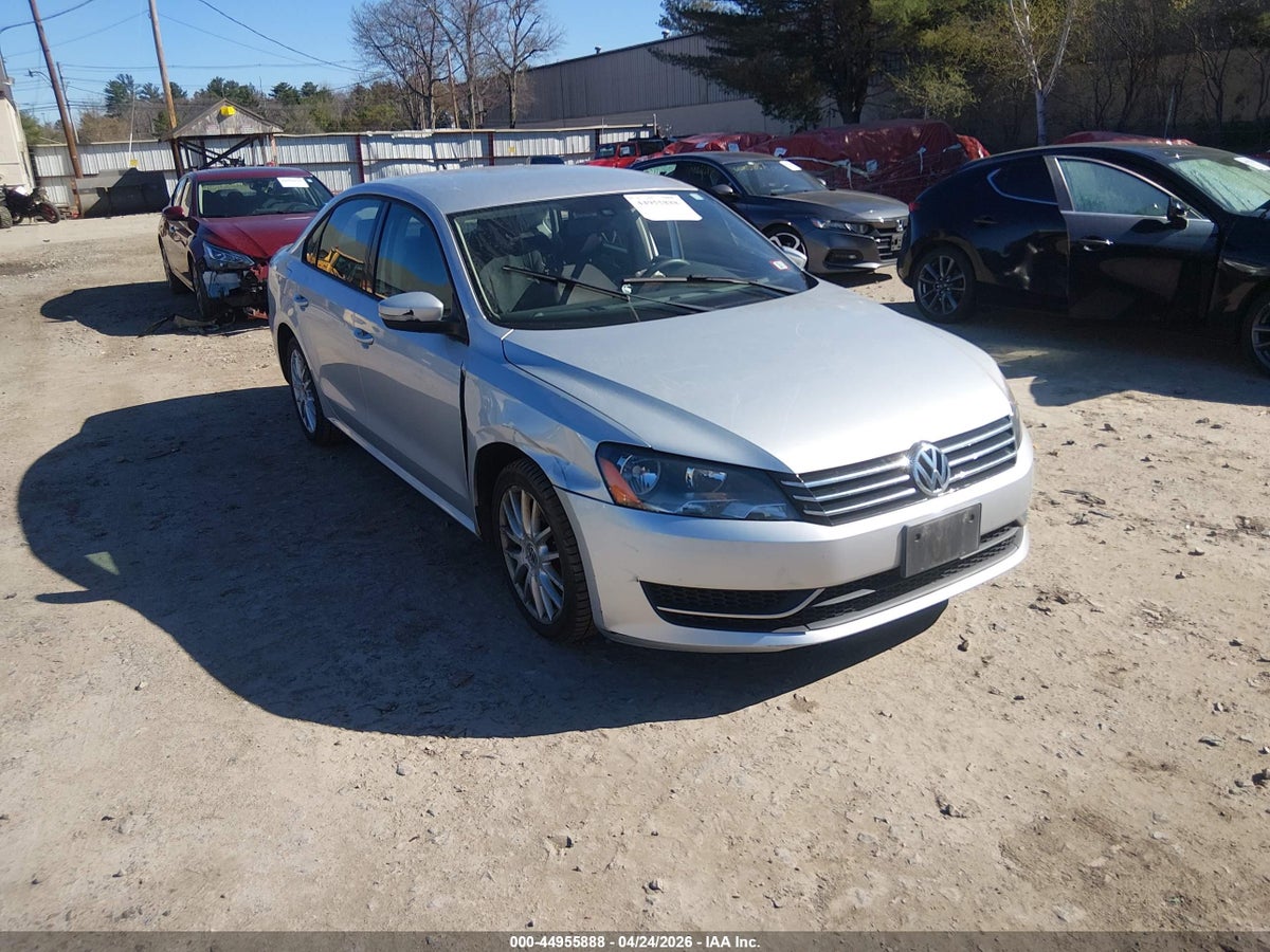 2014 VOLKSWAGEN PASSAT 2.5L S