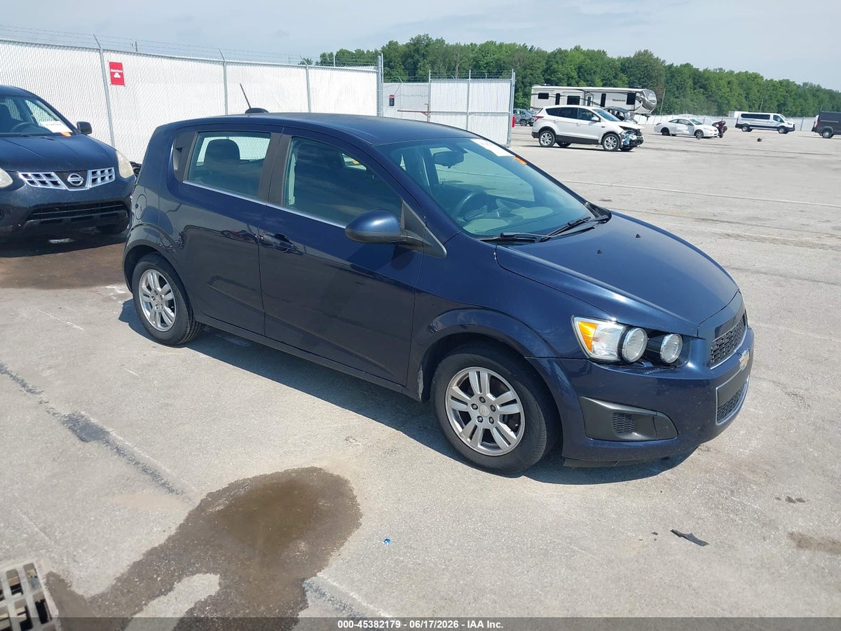 2016 CHEVROLET SONIC LT AUTO