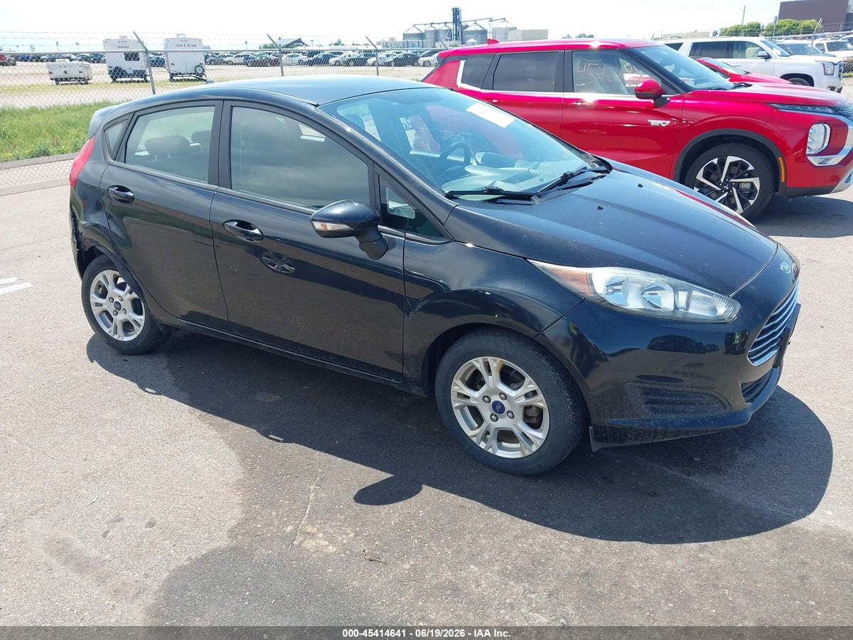 2015 FORD FIESTA SE
