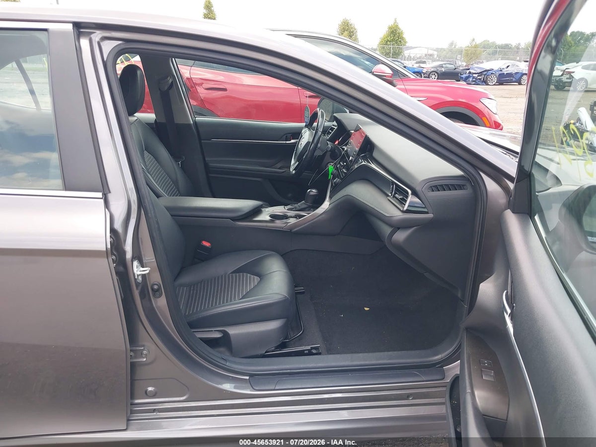 2021 TOYOTA CAMRY SE — снимка 5