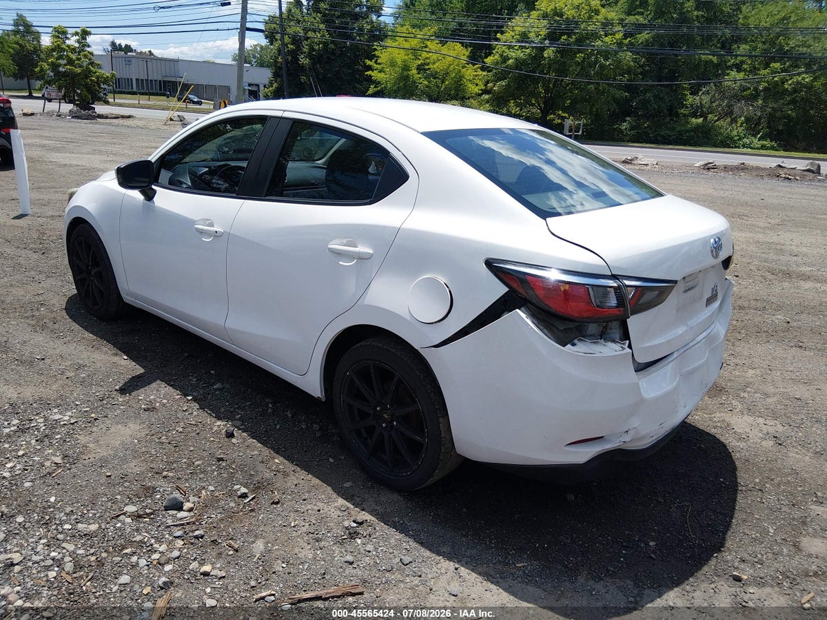 2017 TOYOTA YARIS IA — снимка 3