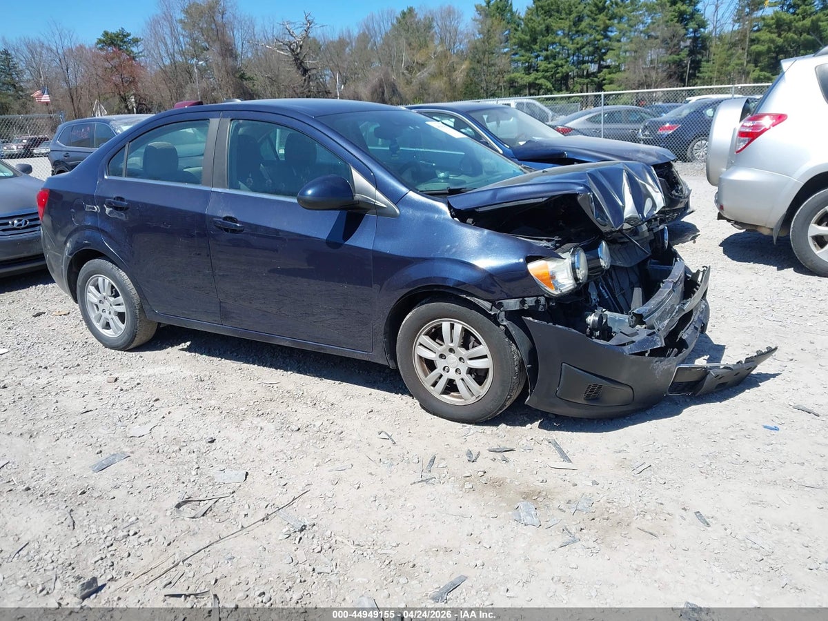 2016 CHEVROLET SONIC LT AUTO