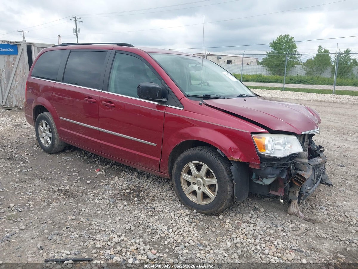 2010 CHRYSLER TOWN & COUNTRY TOURING
