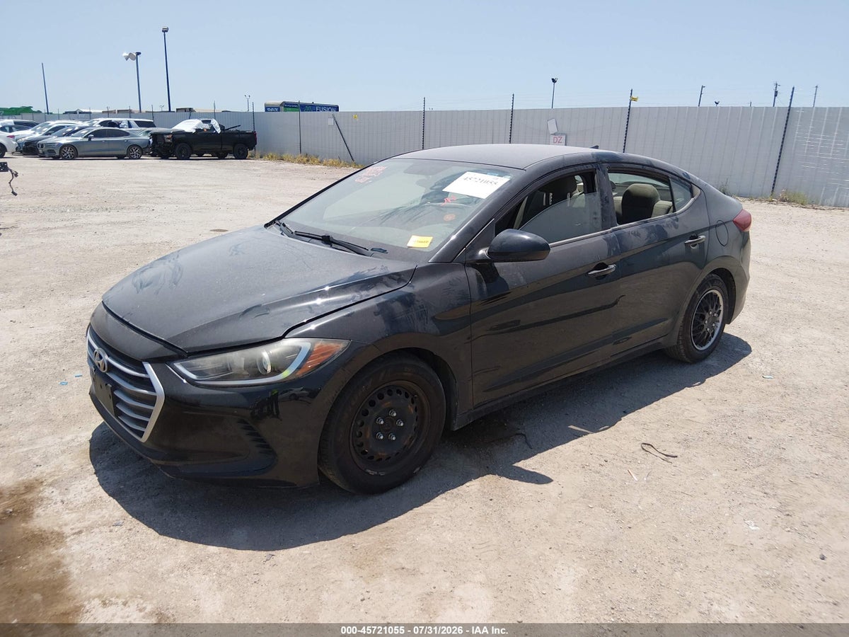 2018 HYUNDAI ELANTRA SE — снимка 2