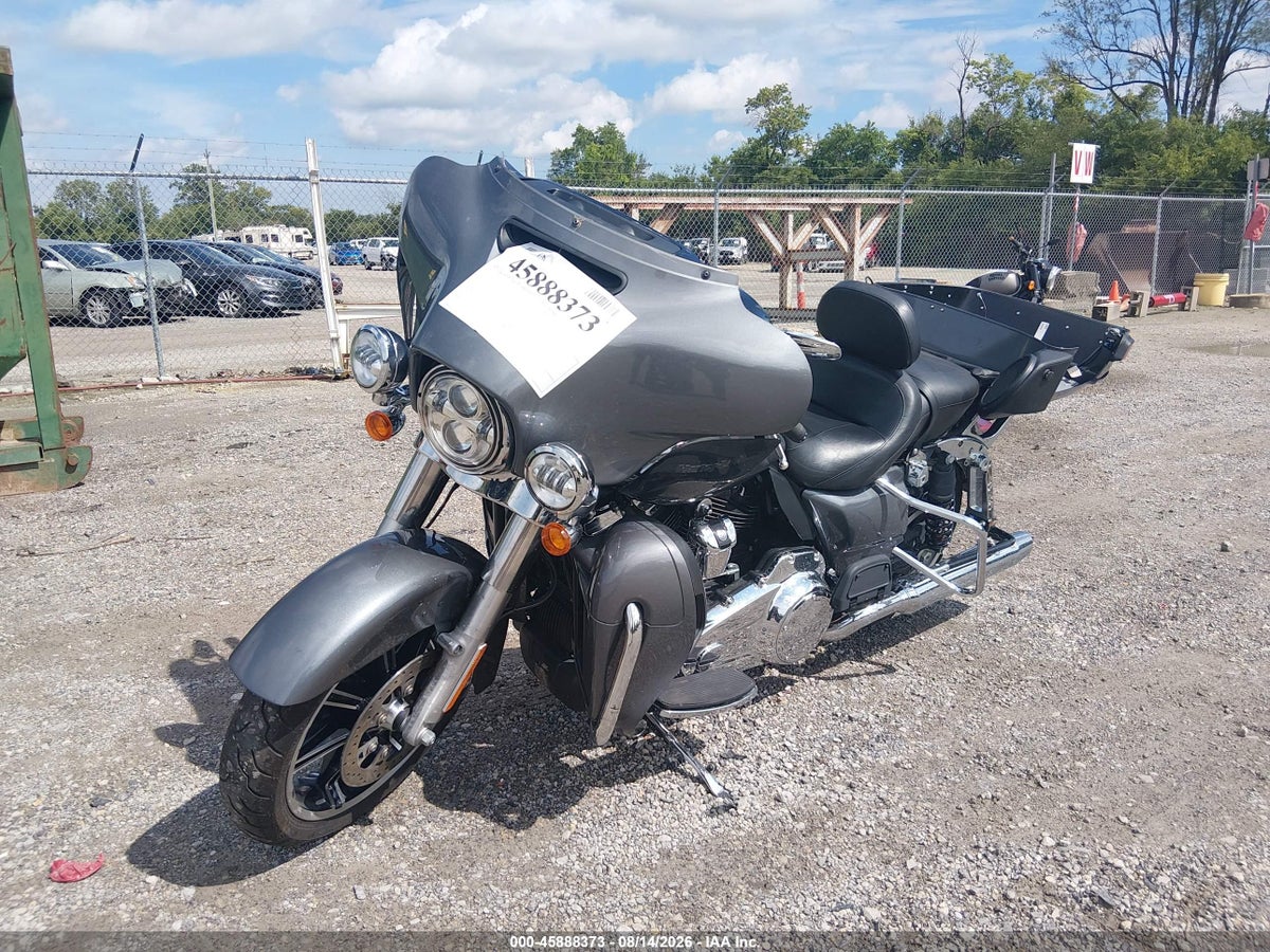 2022 HARLEY-DAVIDSON FLHTK — снимка 2