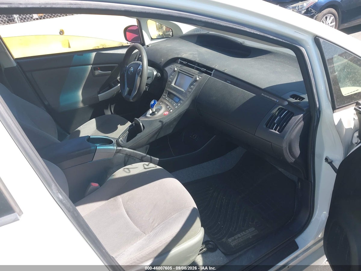 2015 TOYOTA PRIUS PLUG-IN — снимка 5
