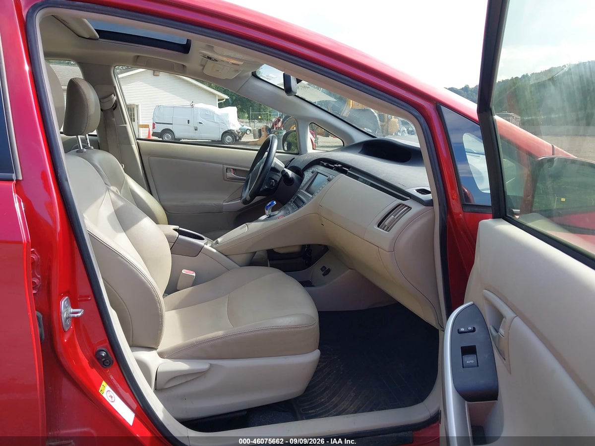 2015 TOYOTA PRIUS FOUR — снимка 5