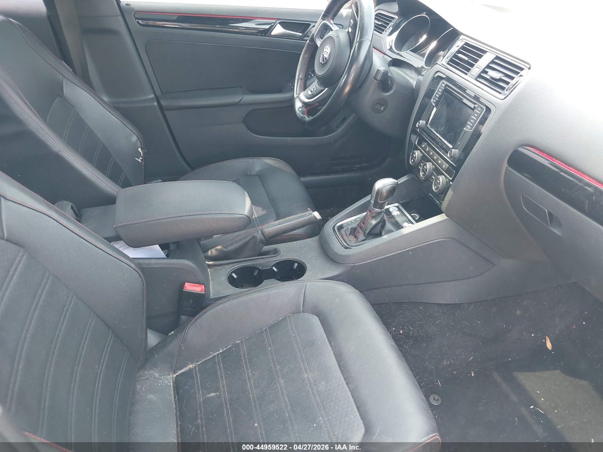 2017 VOLKSWAGEN JETTA GLI — снимка 5