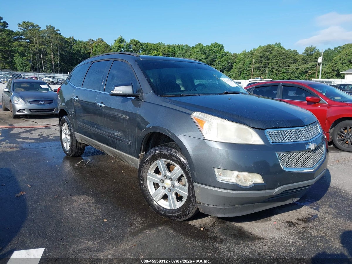 2010 CHEVROLET TRAVERSE LT