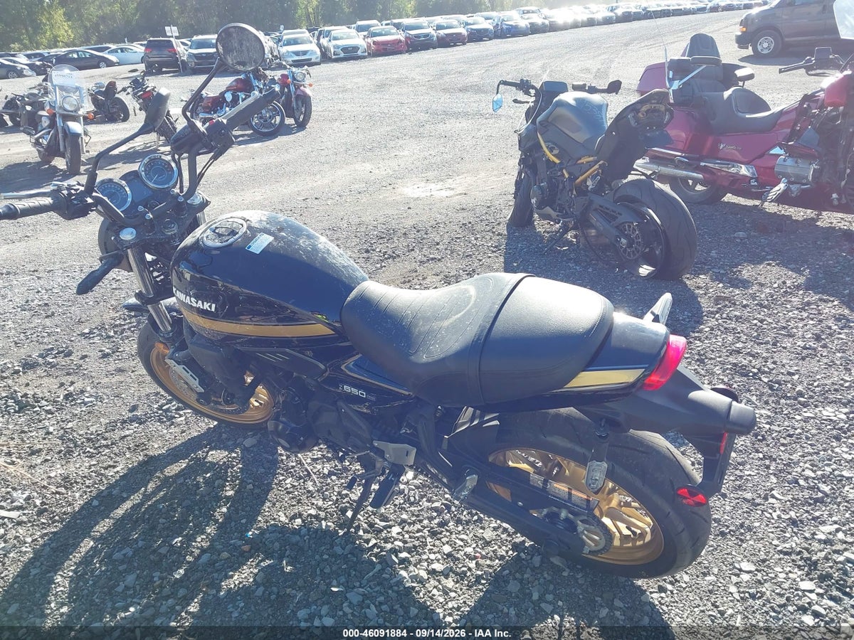 2025 KAWASAKI ER650 R — снимка 3