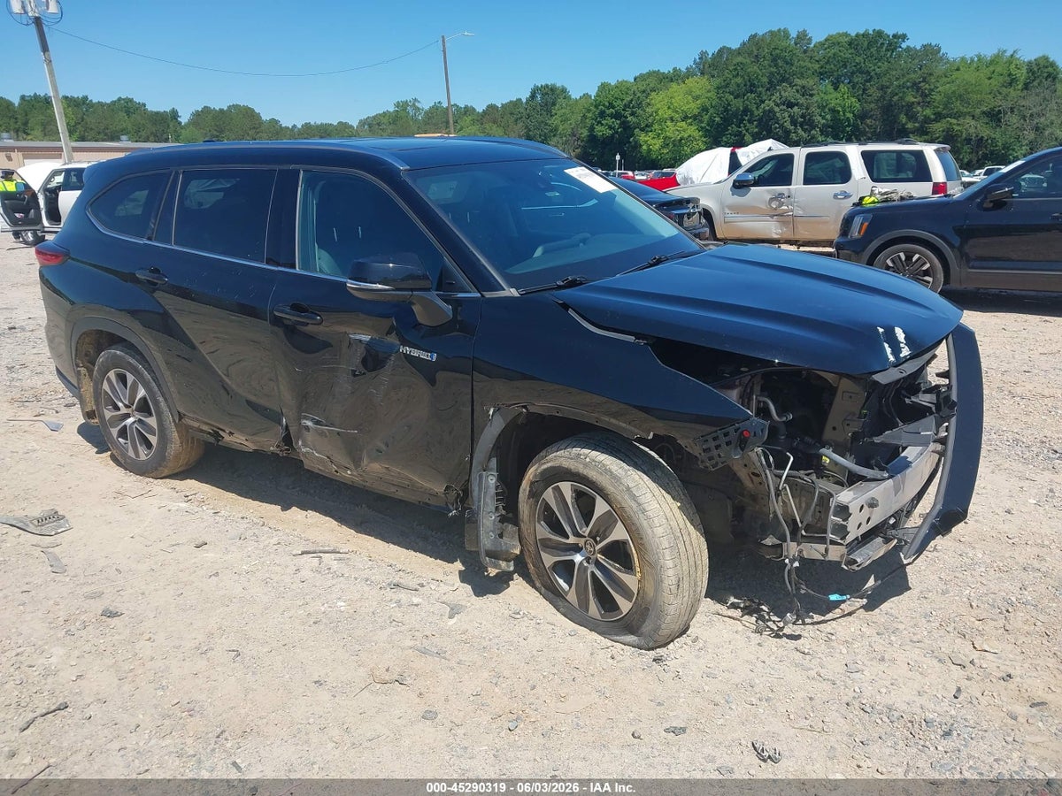 2020 TOYOTA HIGHLANDER HYBRID XLE