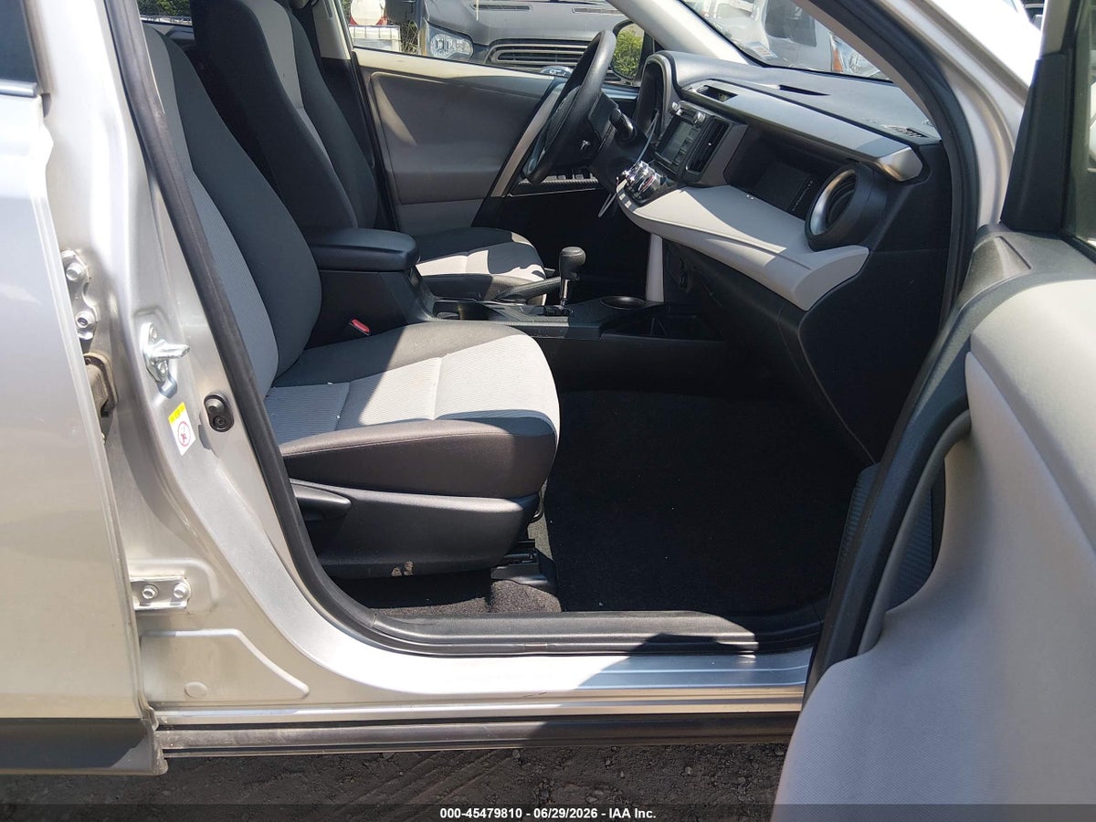 2013 TOYOTA RAV4 LE — снимка 5