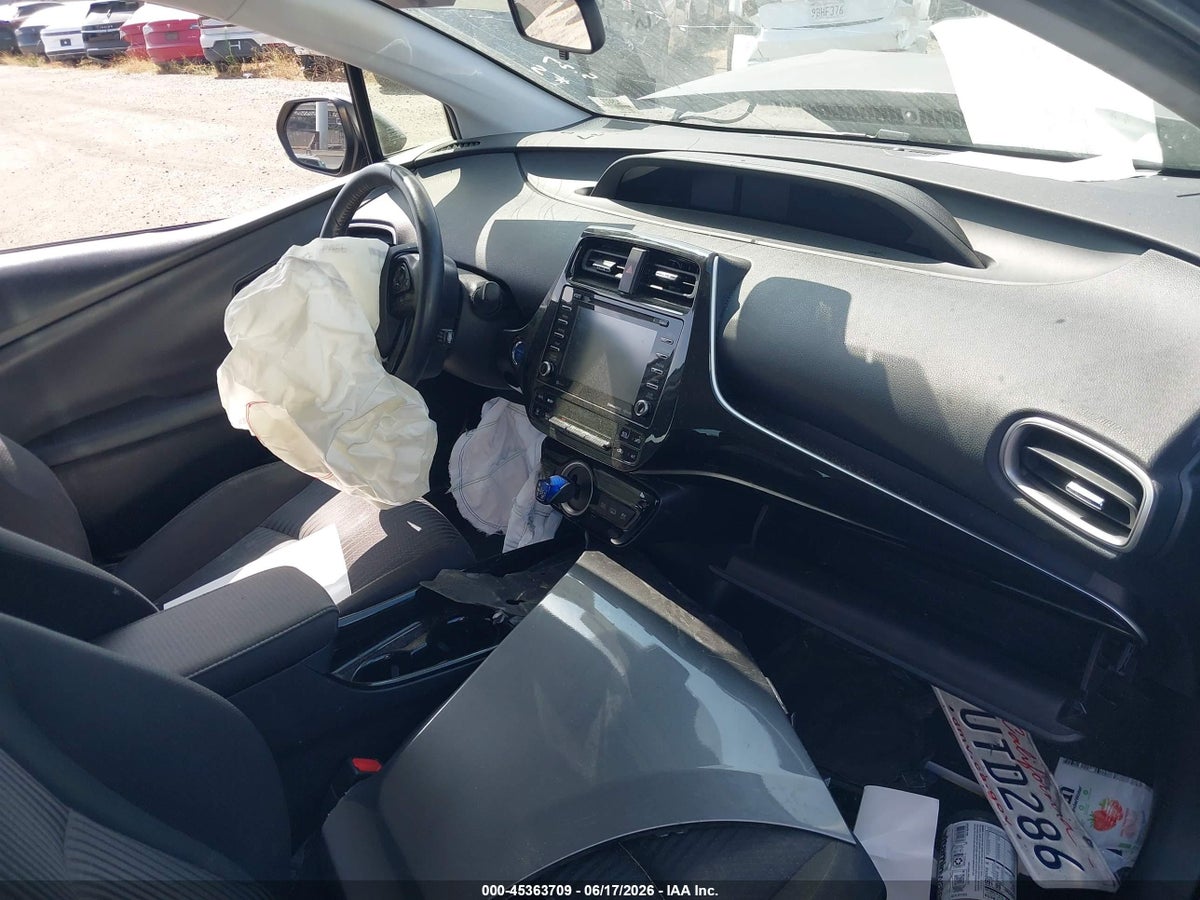 2021 TOYOTA PRIUS PRIME LE — снимка 5