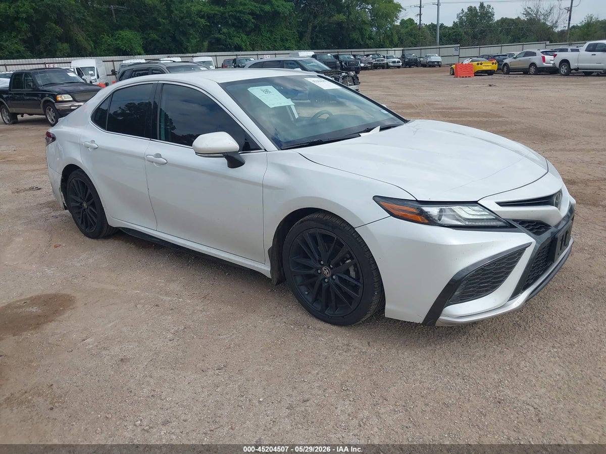 2021 TOYOTA CAMRY XSE