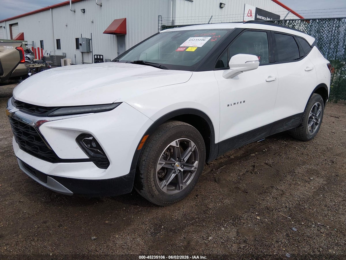 2023 CHEVROLET BLAZER AWD 3LT — снимка 2