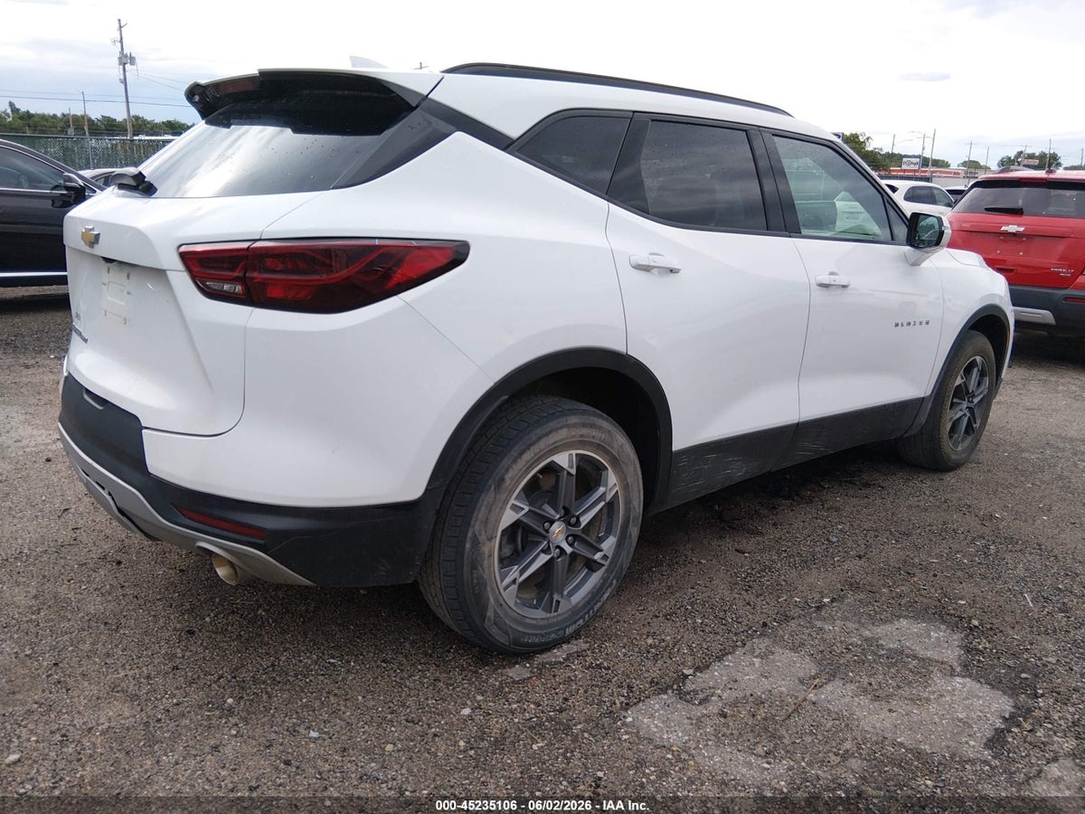 2023 CHEVROLET BLAZER AWD 3LT — снимка 4