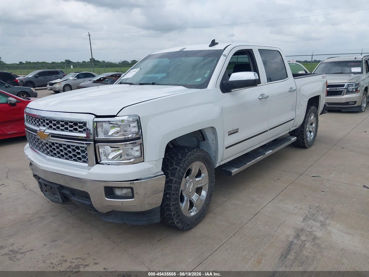 2015 CHEVROLET SILVERADO 1500 1LT — снимка 2