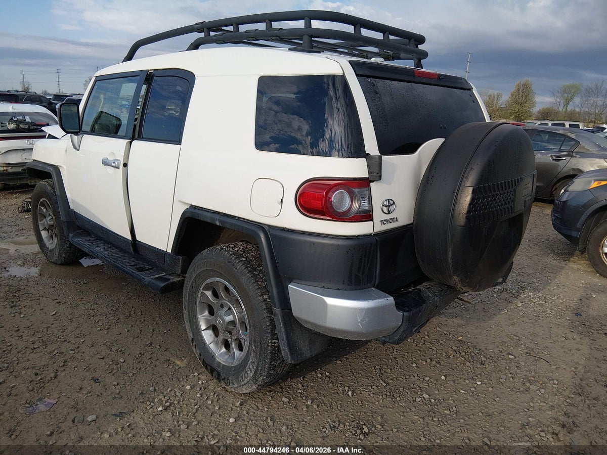 2013 TOYOTA FJ CRUISER — снимка 3