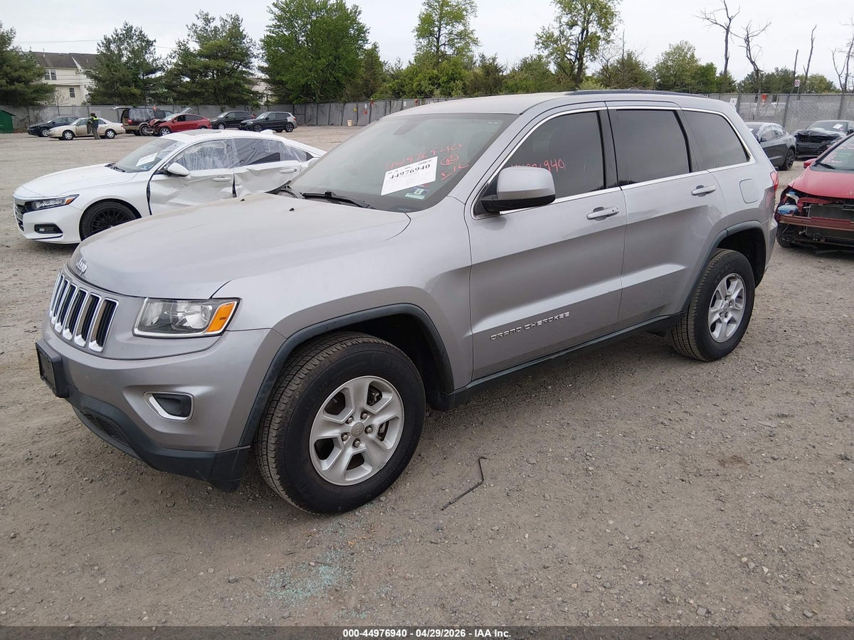 2015 JEEP GRAND CHEROKEE LAREDO — снимка 2