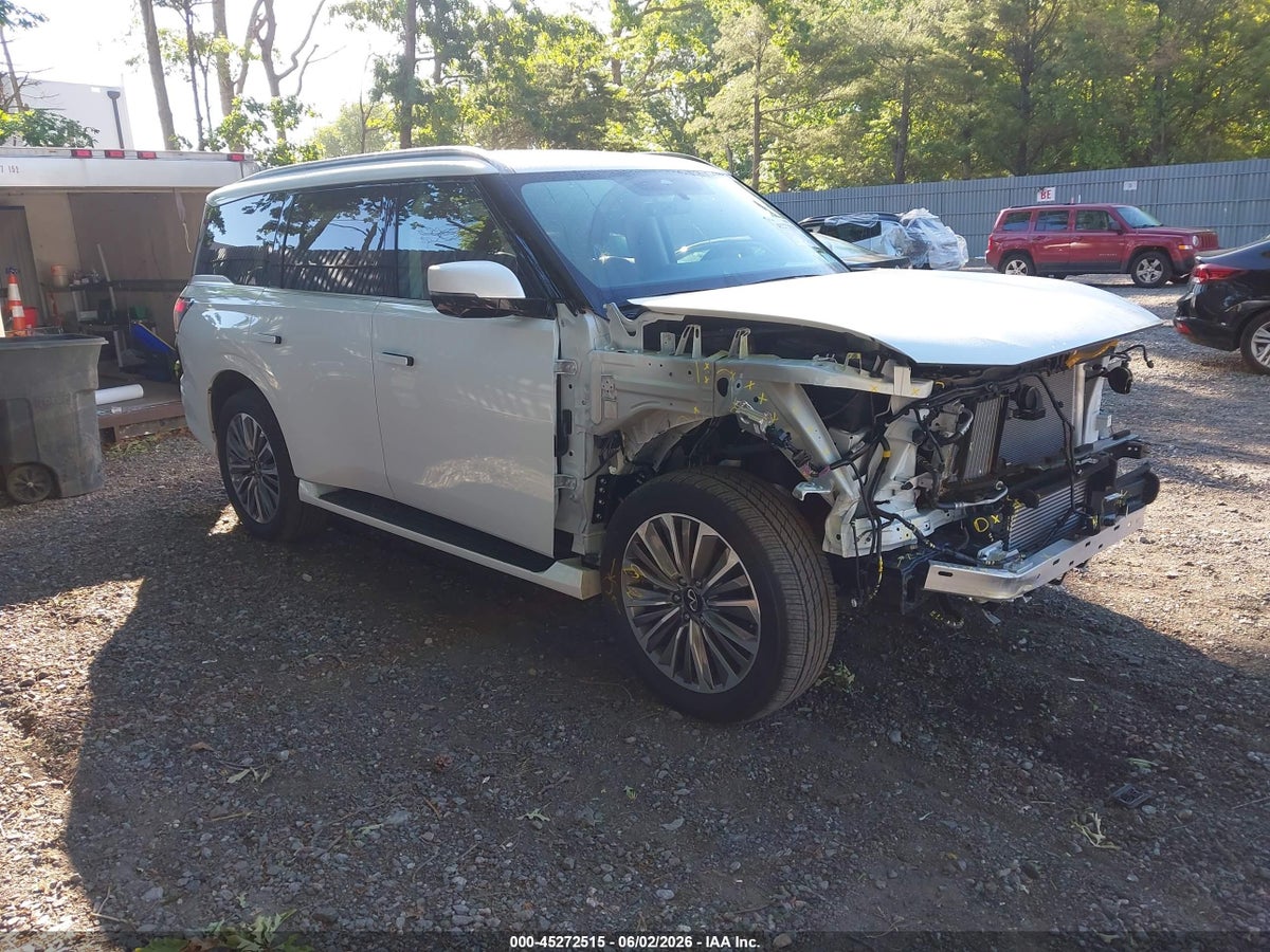 2026 INFINITI QX80 LUXE AWD